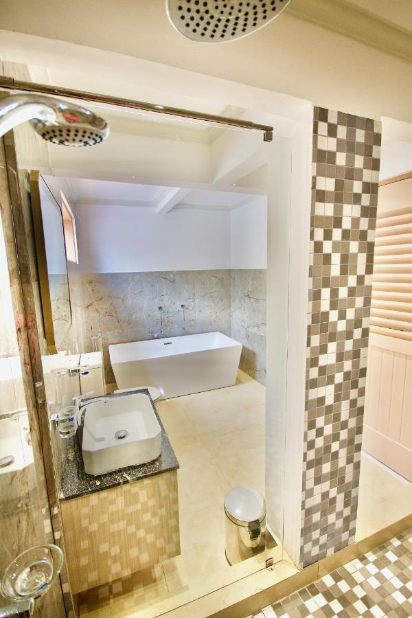 Sea Splash Self Catering And La Petite Maison Grand Anse (Praslin) Exterior foto