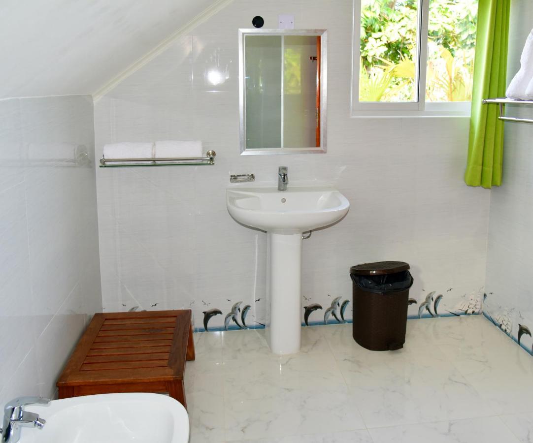 Sea Splash Self Catering And La Petite Maison Grand Anse (Praslin) Exterior foto